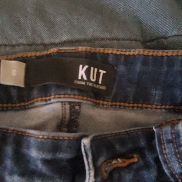 Jeans - Picture 2 of 4